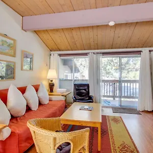 Timberline 35 Apartment